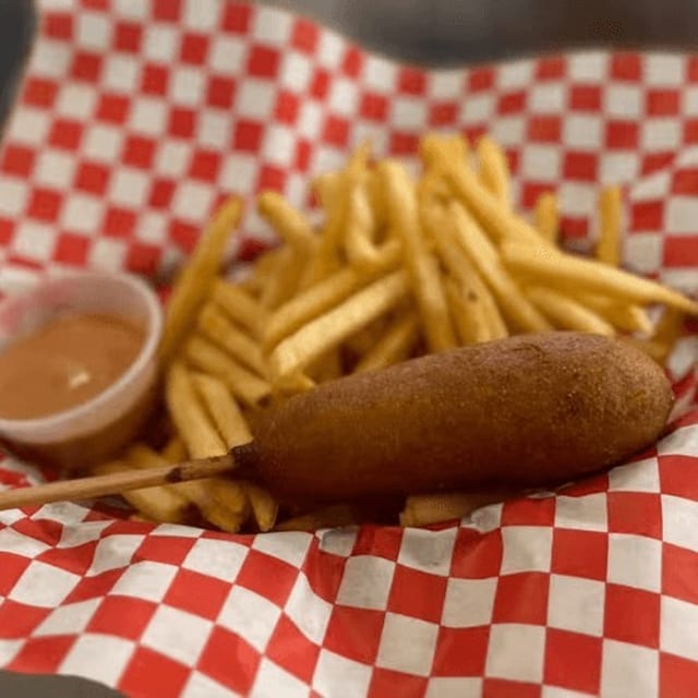 Single Corn Dog Meal.