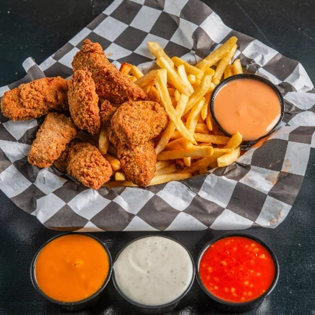 Basket of Wings & Fries.